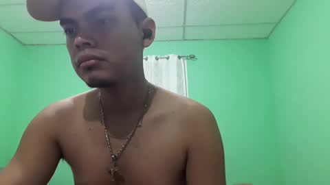 Max online show from February 23, 4:44 am