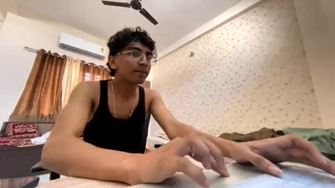 maskboyz2003 online show from November 29, 4:58 am