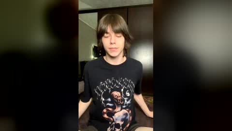 masonsilver_ online show from March 22, 6:29 am