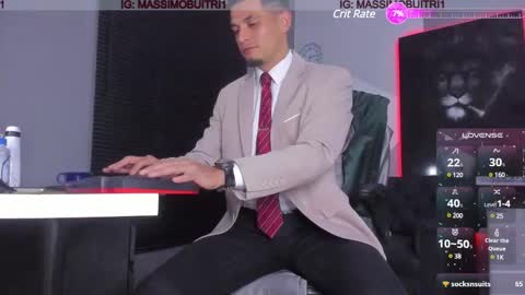 I am Massimo online show from December 28, 12:04 am