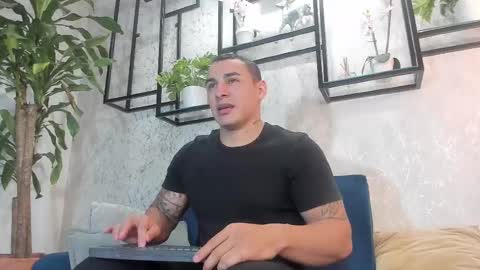 Massimo Contie online show from February 15, 5:09 am