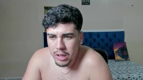 Snapshot of master_dante_1 chatting on October 31, 5:42 am master dante online show from October 31, 5:42 am