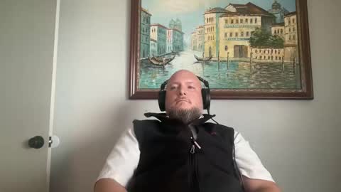 Daddy Draven online show from December 18, 9:00 pm