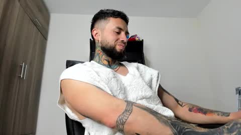 steven  online show from March 7, 12:08 am