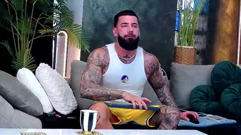 masterkingofmuscle online show from December 4, 7:59 am