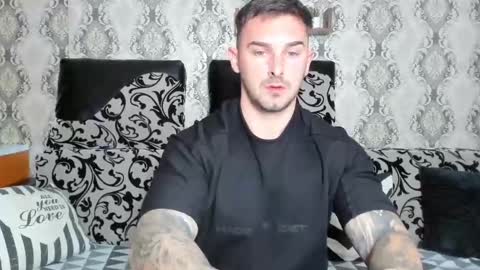 Jon online show from December 4, 10:35 am