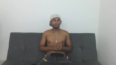masters_latins online show from July 19, 10:16 pm