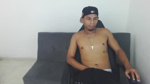 masters_latins online show from July 24, 11:56 pm