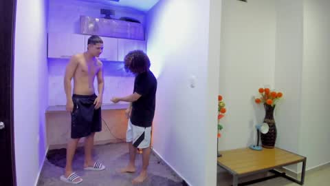 Team Cris Darwin- Fernando- Stiven- David online show from January 25, 11:44 am