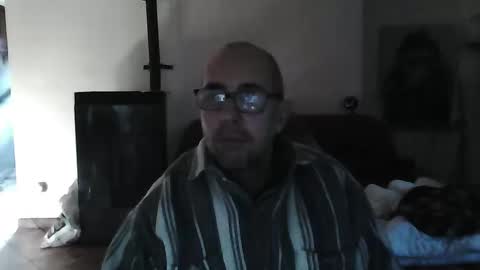 mat11efou online show from December 28, 12:57 pm