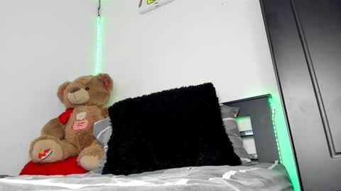 mateo_escobar online show from November 27, 2:15 am