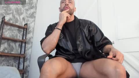 Mateo online show from January 31, 1:23 pm