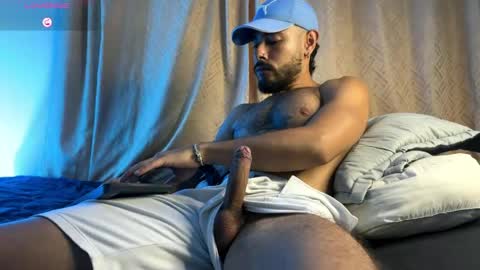 Mateo Baer online show from April 18, 4:25 am