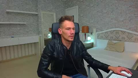Snapshot of mateobenjamin chatting on December 9, 4:18 pm MateoBenjamin online show from December 9, 4:18 pm
