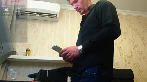 Snapshot of mateobenjamin chatting on October 19, 5:34 am MateoBenjamin online show from October 19, 5:34 am