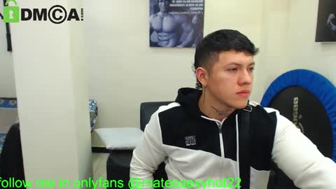Snapshot of mateosexyhot22 chatting on March 10, 1:21 pm Mateo online show from March 10, 1:21 pm