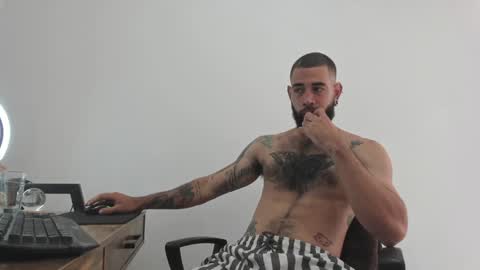 Snapshot of matheusbeard2 chatting on January 16, 3:13 pm Matheus online show from January 16, 3:13 pm