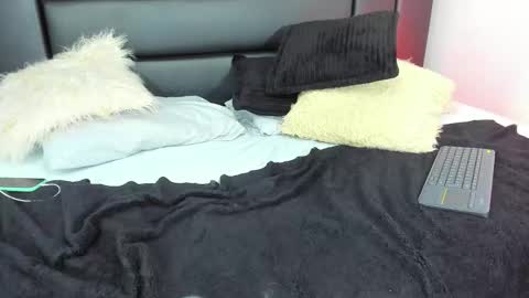 mathewboy2 online show from March 10, 12:22 pm