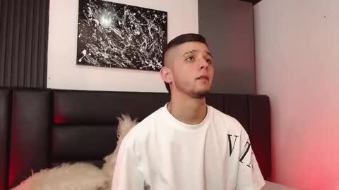 mathewboy2 online show from February 4, 11:27 am