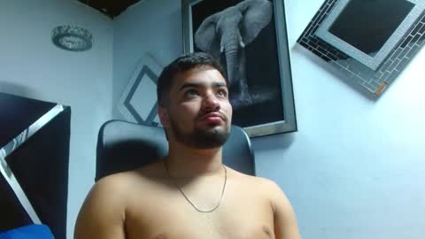 Snapshot of mathews_colton1 chatting on October 18, 12:54 pm Mathews online show from October 18, 12:54 pm