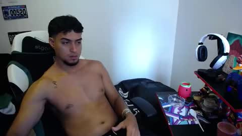 matias online show from November 17, 7:39 pm