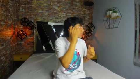 mattfiore online show from December 18, 7:32 pm