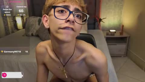 matty_spark online show from November 1, 2:21 pm