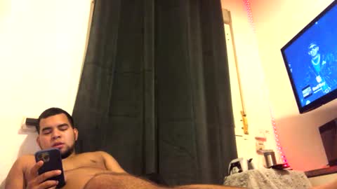 mauroo2025 online show from February 7, 9:37 pm