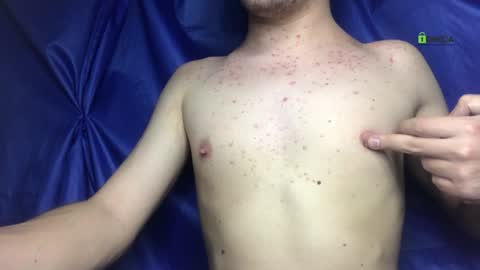 Maxwell online show from December 15, 1:32 pm