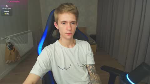 Max Gen with tats 24years  And Ethan without tats 20 years online show from January 11, 8:32 pm