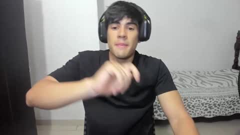 Max online show from October 6, 11:53 pm