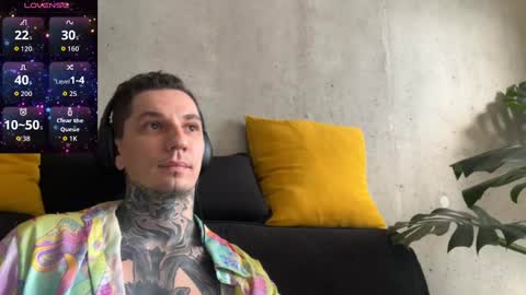    online show from November 2, 6:39 am