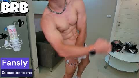 Snapshot of max_russell chatting on September 17, 7:42 am Former Porn Star online show from September 17, 7:42 am