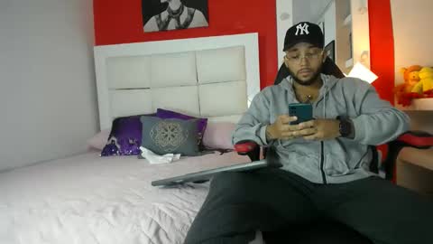 max_sexyhot26 online show from January 19, 2:04 am