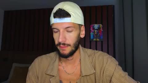 Max Taylor online show from February 7, 10:26 pm