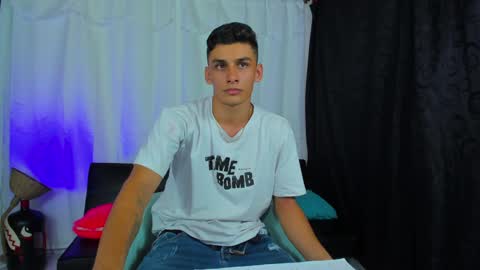 MAX     online show from February 6, 7:24 am