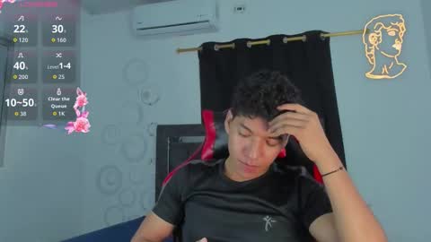 Maximiliano online show from March 1, 11:48 pm