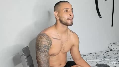 Maximo online show from February 17, 4:44 am