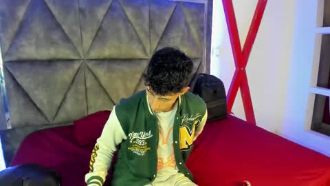 Maximo online show from October 20, 7:18 pm