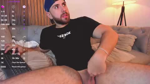 Maximo Wolf online show from March 6, 9:12 pm