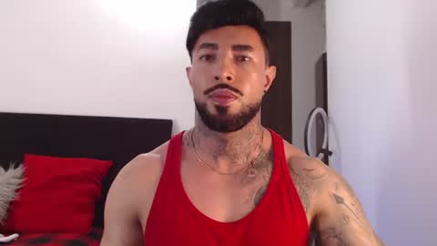 Independent Model online show from June 23, 3:55 am