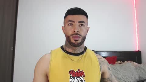 Independent Model online show from March 9, 3:11 am