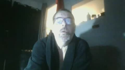 Max online show from October 24, 6:53 pm