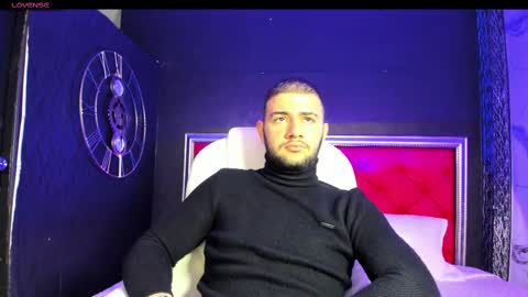 Maximus online show from December 6, 12:27 pm