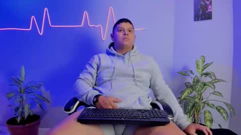 Maximus online show from November 20, 12:15 pm