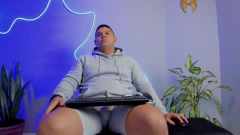 Maximus online show from October 13, 11:05 am