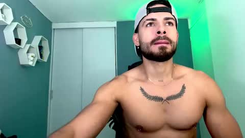 Maxi online show from October 22, 1:20 am