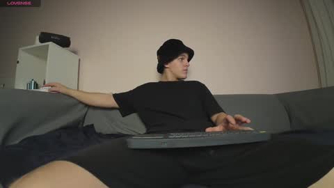 Slava and Alextatto online show from December 10, 6:38 pm