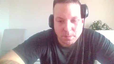 McFly online show from February 8, 5:17 pm