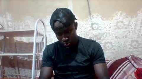 mclntz_bbc online show from December 5, 9:39 am